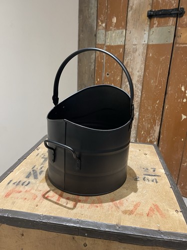 Black metal coal bucket - black,